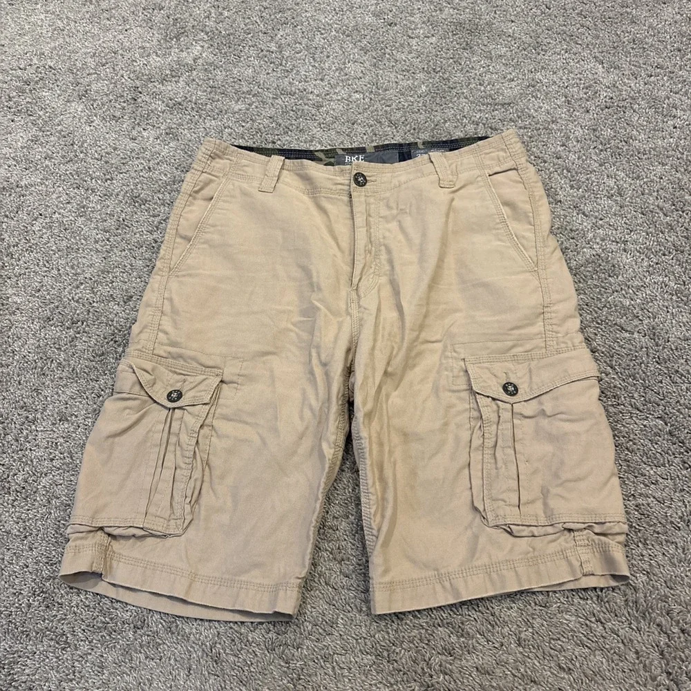 BUCKLE BKE CARGO SHORTS MENS 32 Waist 24 Out seam BEIGE ATHLETIC FIT Denim Jahn